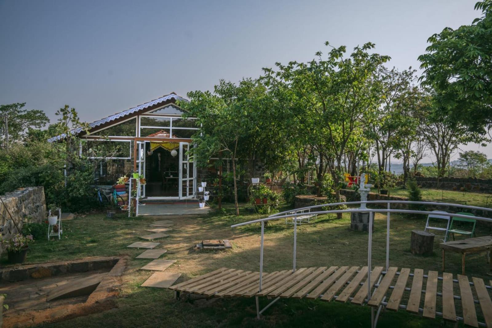 Eshi Resorts And Restaurant - Bhimashankars Jungle Luxury Resort Taleghar Exterior foto